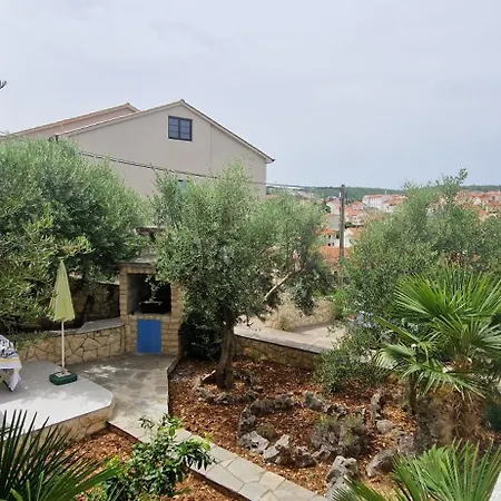 Appartamento Sunce Vrbnik Esterno foto